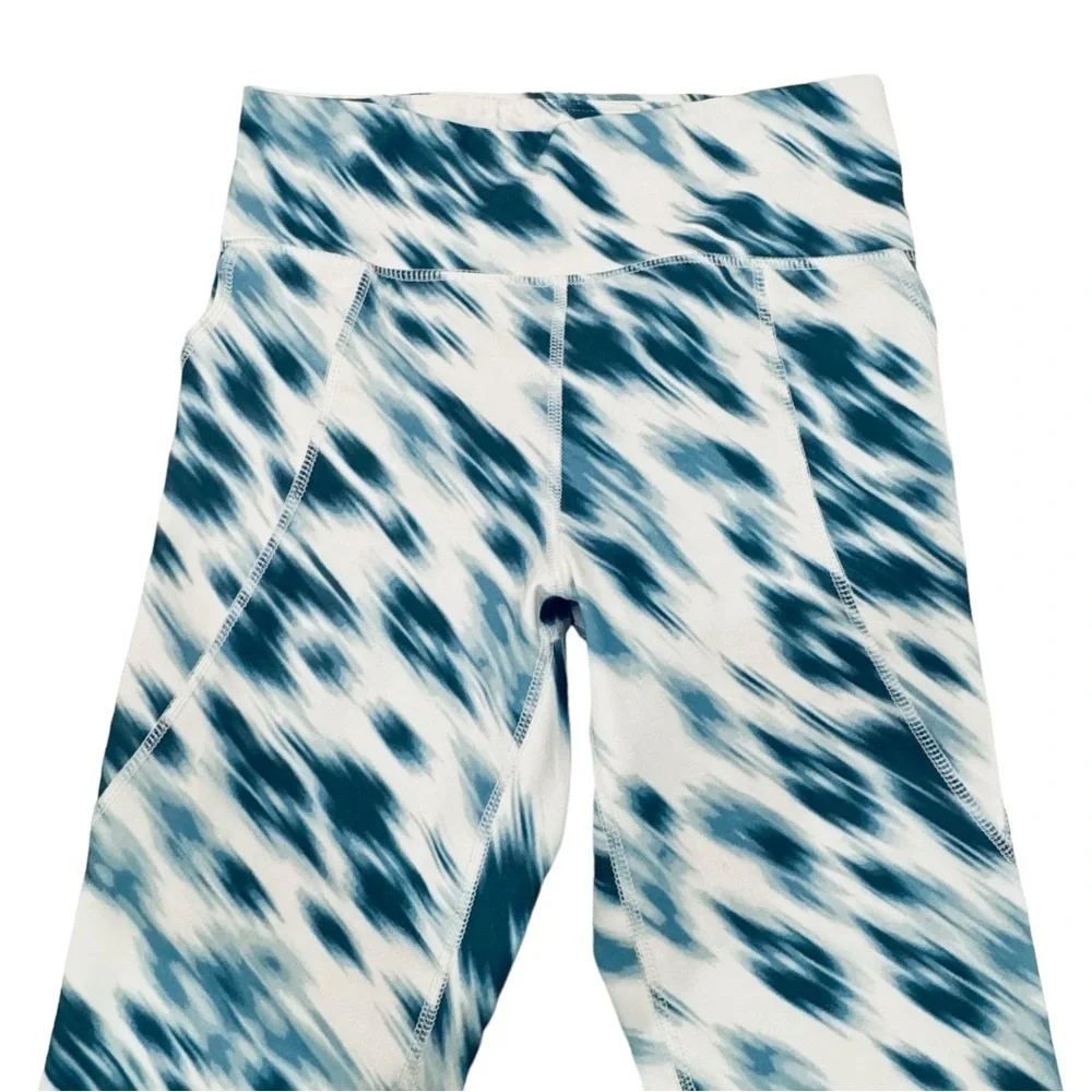 Old Navy Girls Large (10-12) Blue Leopard Print Side Pockets Polyester Spandex